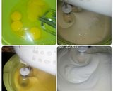 Foto langkah ke 5 dari resep Bolu Tape Keju Kismis.