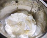 A picture of step 12 of Methi Matar Malai.