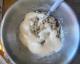 A picture of step 2 of Healthy banana cake.