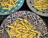 Foto del paso 3 de la receta: Maccheroni con espinacas y gambas al ajillo