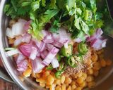 A picture of step 2 of Surati Chana Dal Samose.