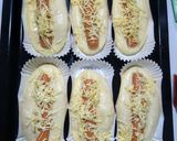 Foto langkah ke 8 dari resep Cheezy Sausage Boat.