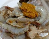 Foto langkah ke 2 dari resep Udang Goreng Enak.