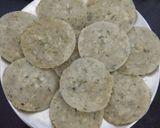 A picture of step 3 of Moong and urad daal idli fry.