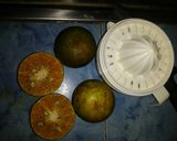 Foto langkah ke 1 dari resep Punch Jeruk Lokal.
