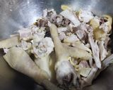 Hình bước làm 3 của món Phở gà Hà Nội