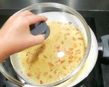 Une image de l'étape 1 de Dahl de lentilles corail et butternut roti.