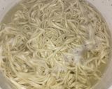 Foto langkah ke 1 dari resep Mie Urai Goreng Bayam Batik.