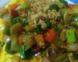 Foto langkah ke 3 dari resep Telur Dadar Siram Pedas.