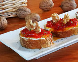 Foto del paso 5 de la receta: Pan integral con semillas con queso y pimientos caramelizados