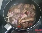 Hình bước làm 4 của món Gà kho nghệ