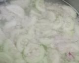 Foto langkah ke 2 dari resep Sayur bobor kelor.