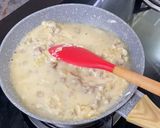 Foto langkah ke 3 dari resep Creamy Saikoro Chowder.