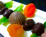 صورة لخطوة 2 من وصفة شوكولاته بحشوات مختلفة