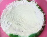 Foto langkah ke 2 dari resep Roti Tawar Pandan Pisang (sourdough).
