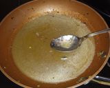 Foto del paso 5 de la receta: Albóndigas de pollo con el sofrito en su interior