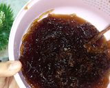 Foto langkah ke 2 dari resep Es jelly susu kurma.