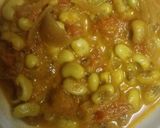 A picture of step 4 of Butter Beans Gravy.