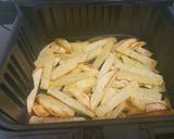 A picture of step 4 of French Fries in Cosori Air Fryer.