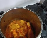 A picture of step 2 of Chicken legs subzi (curry).