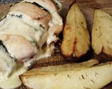 Foto del paso 5 de la receta: Pollo relleno de espinacas y mozzarella, con papas
