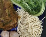 Foto langkah ke 1 dari resep Mie Ayam Ceker Baso.
