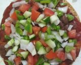 A picture of step 6 of Chatpata Mexican Kacchi keri Pizza Chat.