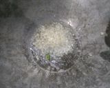 Foto langkah ke 2 dari resep 53. So'un goreng jamur kuping.