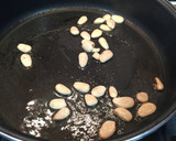 Foto del paso 2 de la receta: Salsa de pollo con patatas