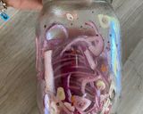 A picture of step 4 of Pickled red onions 🧅.