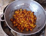 Une image de l'étape 4 de Alloco 🍌poisson frire🐟 avec une petit pâte de piment 🌶️.