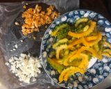 青苦瓜炒鹹蛋的食譜步驟1照片