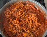 Une image de l'étape 2 de Spaghetti à la bolognaise végétarienne.