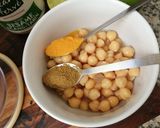Une image de l'étape 2 de Houmous aux herbes de Provence.
