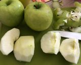 Foto langkah ke 4 dari resep Sharlotka (Apple Cake).