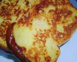 Foto langkah ke 3 dari resep French Toast.
