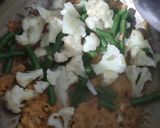 A picture of step 4 of Vegan sagoti.