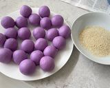 A picture of step 4 of Sesame Balls with Purple Sweet Potato.