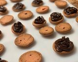 Narancsos csokoládés ganache-val töltött Macaron 🤍 recept fázis 8 fotója