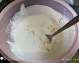 A picture of step 3 of Dahi Vada Dahi Bhalla Chaat.