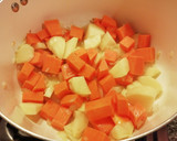 Foto del paso 3 de la receta: Sopa crema de calabaza (sin crema)