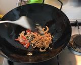 Foto langkah ke 2 dari resep Tumis Sawi Putih Telur.