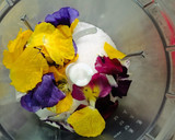 Foto del paso 3 de la receta: Pie de arándanos floral