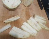 Foto del paso 3 de la receta: Berenjena rebozada con un toque de miel