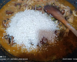 Foto del paso 7 de la receta: Arroz con gambas rojas y setas