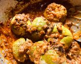 A picture of step 4 of Stuffed Tinda (round gaurd).