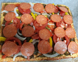 Foto del paso 8 de la receta: Pizza casera con masa de pollo asado