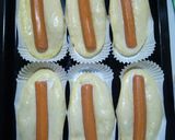 Foto langkah ke 8 dari resep Cheezy Sausage Boat.
