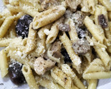 Foto del paso 5 de la receta: Macarrones trufados con setas y queso