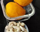 A picture of step 1 of Cashews Mango Milkshake.